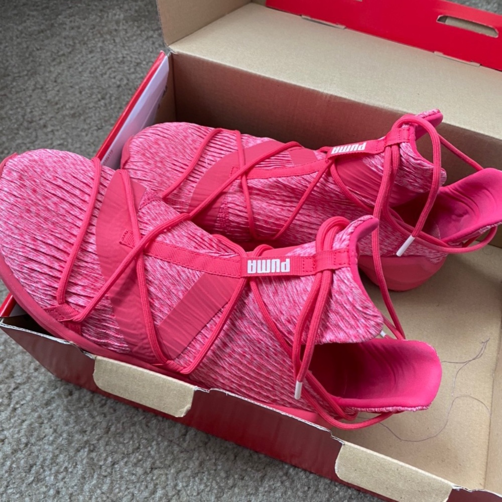 Puma Sneakers